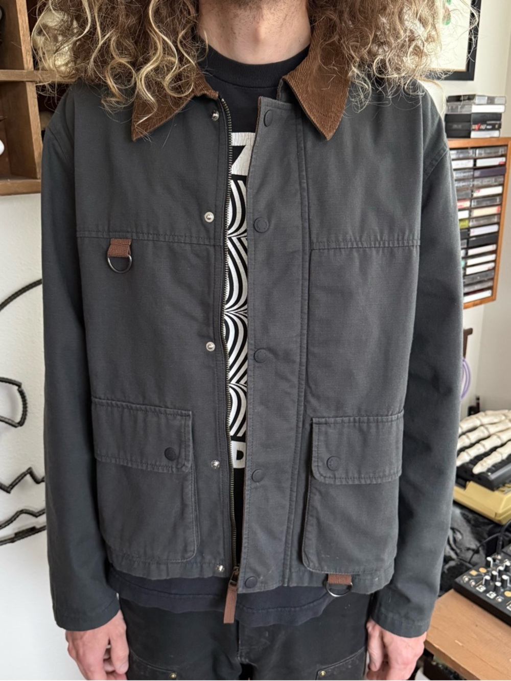 Levis Black Utility Fishing Jacket  ~ Size Medium - Picture 2 of 9